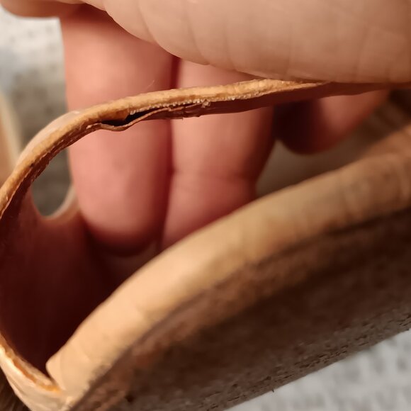 Ann Taylor women's beige leather croc embossed peep toe high heel shoes sz 9.5 M - Picture 11 of 13